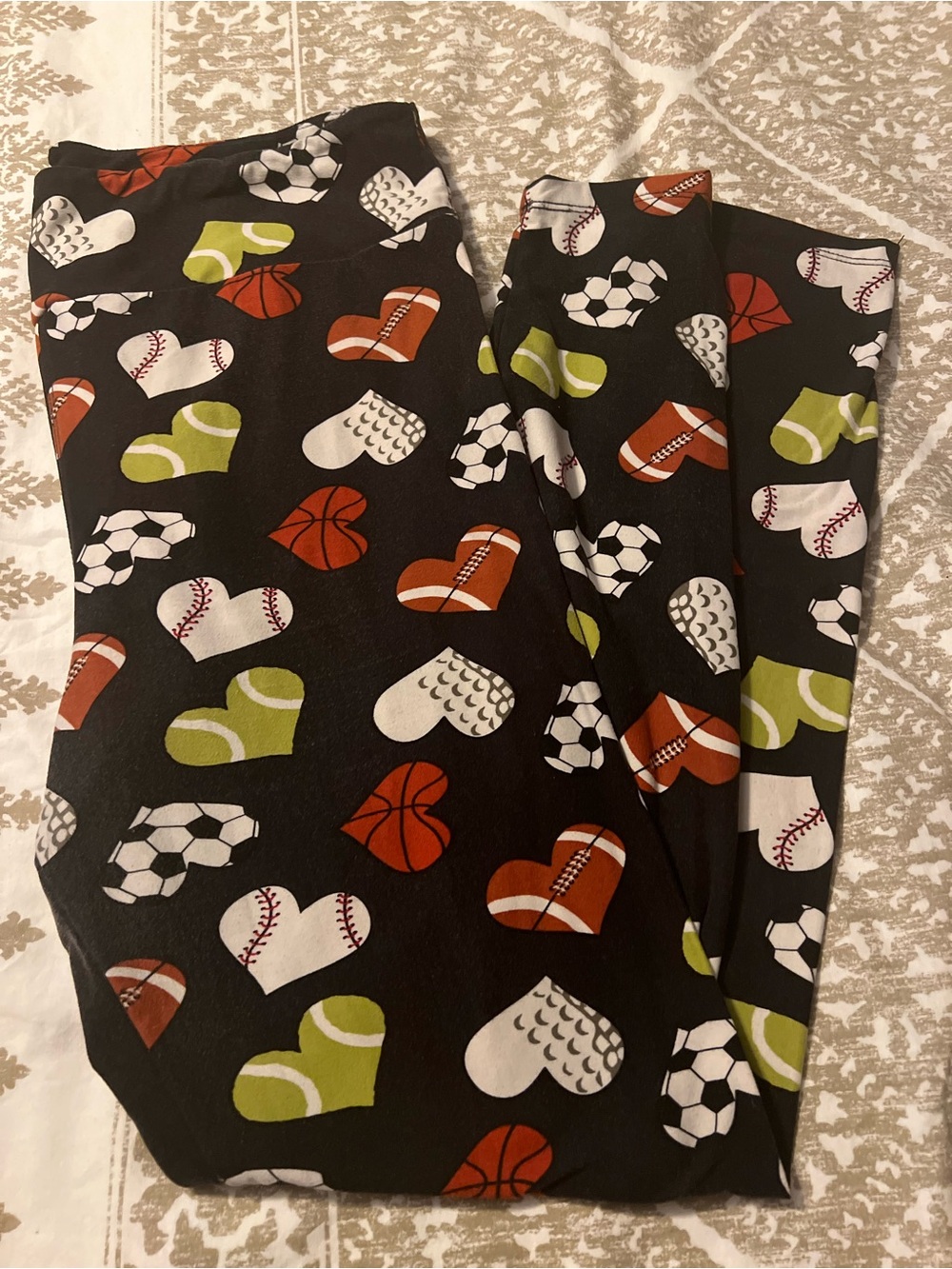 Black Sports Heart Print Leggings